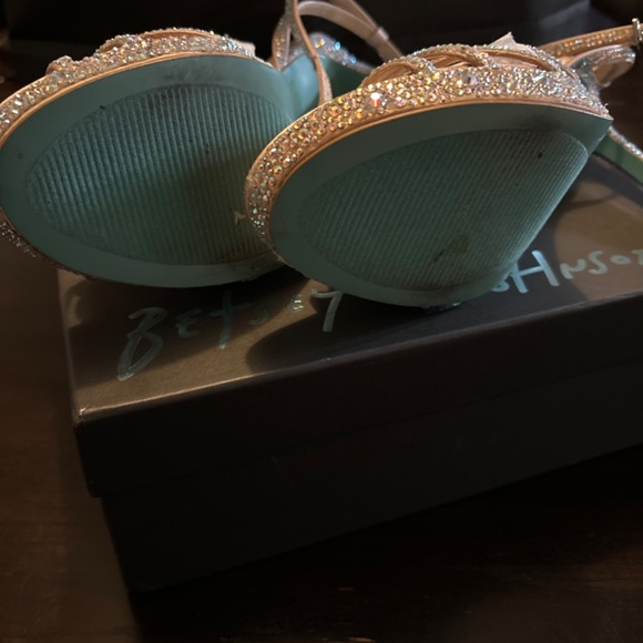 Betsey Johnson Champagne Rhinestone Sandals - Size 9 1/2 - Picture 3 of 4